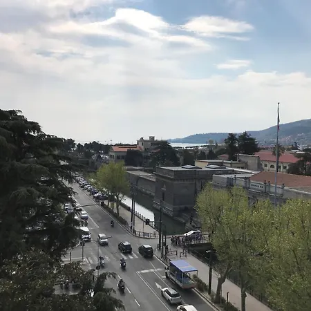 Апартаменты Sea Port 5 Terre